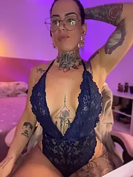 Stripchat Live Sex Cam of Anny_Fetish