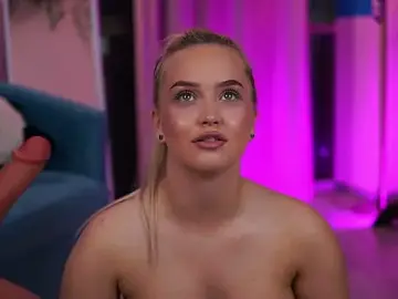 Stripchat Sex Cam of ElyssawetXX