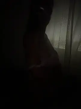 Stripchat Live Sex Cam of bombom018