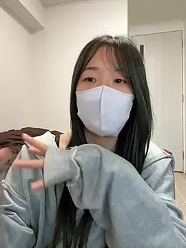 Stripchat Free Porn Cam of daiyo_kai_Gutara