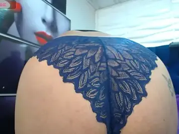 Stripchat Adult Webcam of SalmaTits