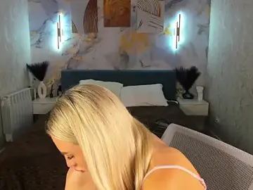 Stripchat Adult Webcams of Silen_Tori