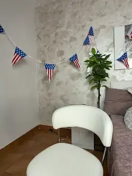 Stripchat Sex Cam of MilaTeenX