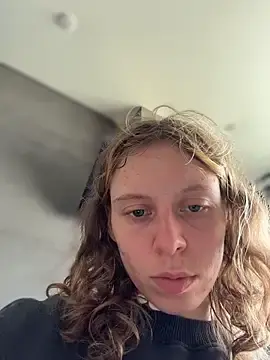 Stripchat Live Sex Cam of RinaMood