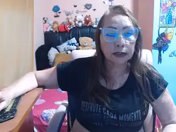 Stripchat Nude Webcam of milfeddy_