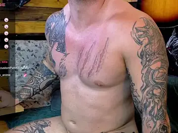 Stripchat Free Porn Cam of MrrKray