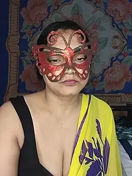 Stripchat Free Porn Cam of MEERAcle