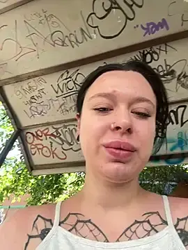 Stripchat Watch Live Sex Cams of AlishaOfThorns