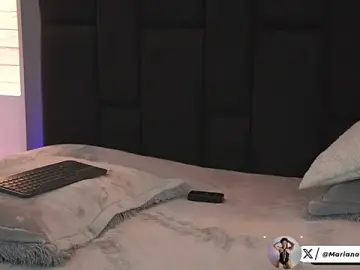 Stripchat Sex Chat of Marianamonroe_