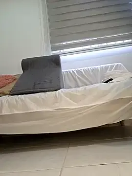 Stripchat Free Live Porn of Ana_Luucia