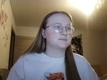 Stripchat Sex Cam of AnikaLipps