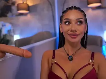 Stripchat Live Sex of NinaSolenne