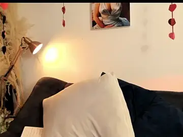 Stripchat Best live sex cam show of Serenity_Day