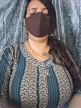 Stripchat Nude Webcam of cute-tanvi