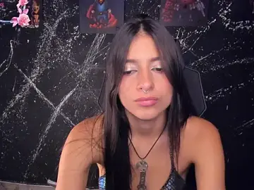 Stripchat Free Porn Cam of Agathaargent_