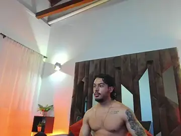 Stripchat Sex Cam of Justin_WhiteJS