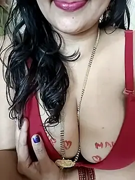 Stripchat Adult Webcam of kaamuk_shweta