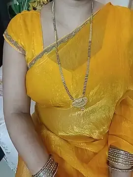 Stripchat Live Sex Cam of kaamuk_shweta