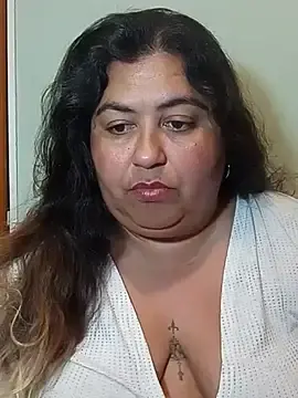 Stripchat Free Live Porn of Curvy-Diva-