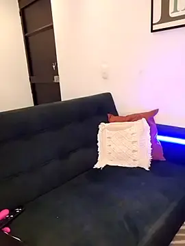 Stripchat Sex Cam of anniiee__ford