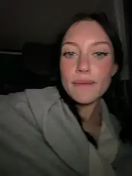Stripchat Free Live Porn of Melissa_crazy