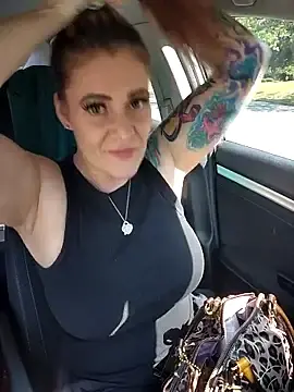 Stripchat Sex Chat of HollyTattoo