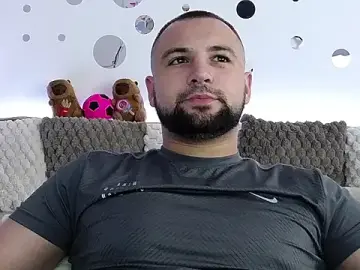 Stripchat Free Porn Cam of liam_studd