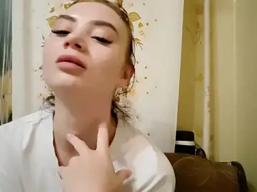 Stripchat Nude Webcam of SARACUTIELOL