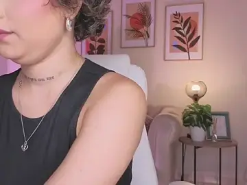 Stripchat Watch Live Sex Cams of DahianaWalcott