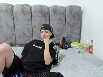 Stripchat Best Webcam of Bruno_Cruzz