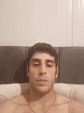 Stripchat Free Porn Cam of arenn1997