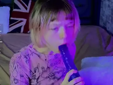 Stripchat Live Sex of T1nker_Bell