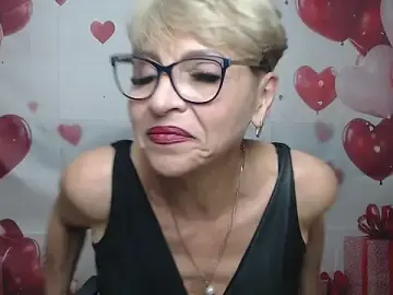 Stripchat Live Sex Cam of EllaBonito
