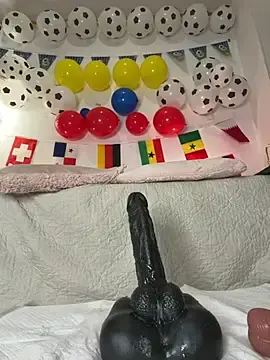 Stripchat Live Sex Cam of ameliaa_lov3