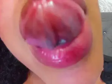Stripchat Sex Cam of Evaalux