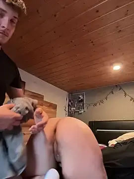 Stripchat Free Live Porn of LeonundLisaxxx