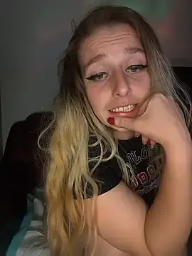Stripchat Adult Webcam of Sweet-SpicyOff