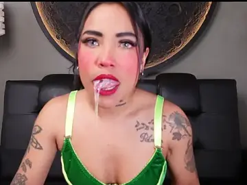 Stripchat Live Sex of miss_vaiolette