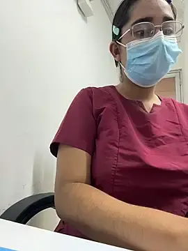 Stripchat Watch Live Sex Cams of Mia_Alanna