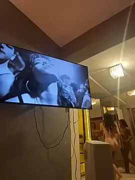 Stripchat Watch Live Sex Cams of photomodellll