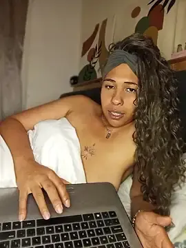 Stripchat Nude Webcam of Ivon_C