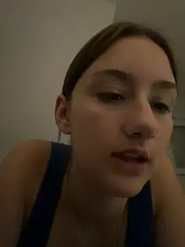 Stripchat Live Sex Cam of Violet_Velvet