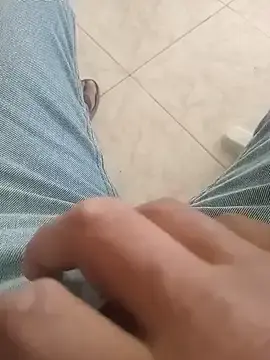 Stripchat Live Sex Cam of svvagesexyy