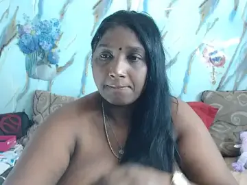 Stripchat Adult Webcam of Indian_tracy
