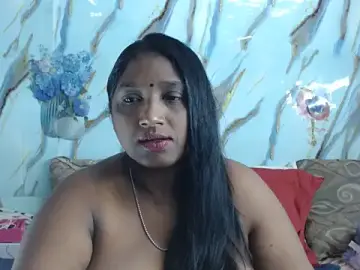 Stripchat Sex Cam of Indian_tracy