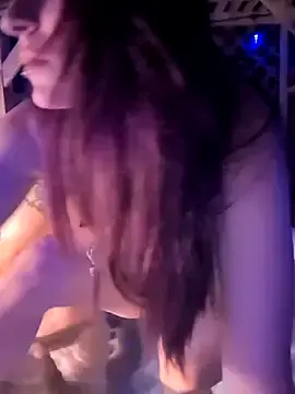 Stripchat Live Sex Cam of YourNotMySupervisor