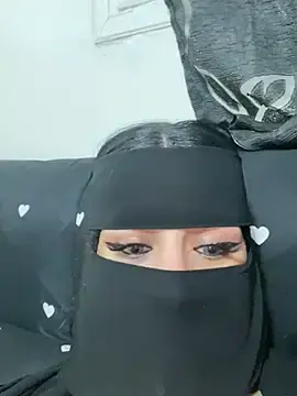 Stripchat Nude Webcam of mari_layali
