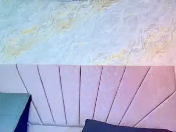 Stripchat Free Porn Cam of Mia_candy_0