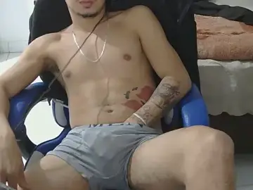 Stripchat Free Live Porn of novinhocarioca19anos