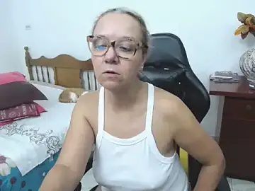 Stripchat Adult Video Chat of yeslluisa